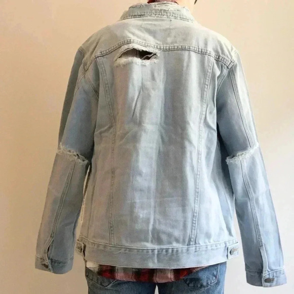 Urban Outfitters Neon Blonde Jean Jacket Light Wash Denim Distressed Blue XS - Picture 16 of 16